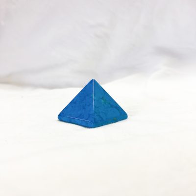 Howlite Dyed Turquoise | Pyramid | Sacred Earth Crystals | Wholesale Crystal Shop | Brisbane | Australia
